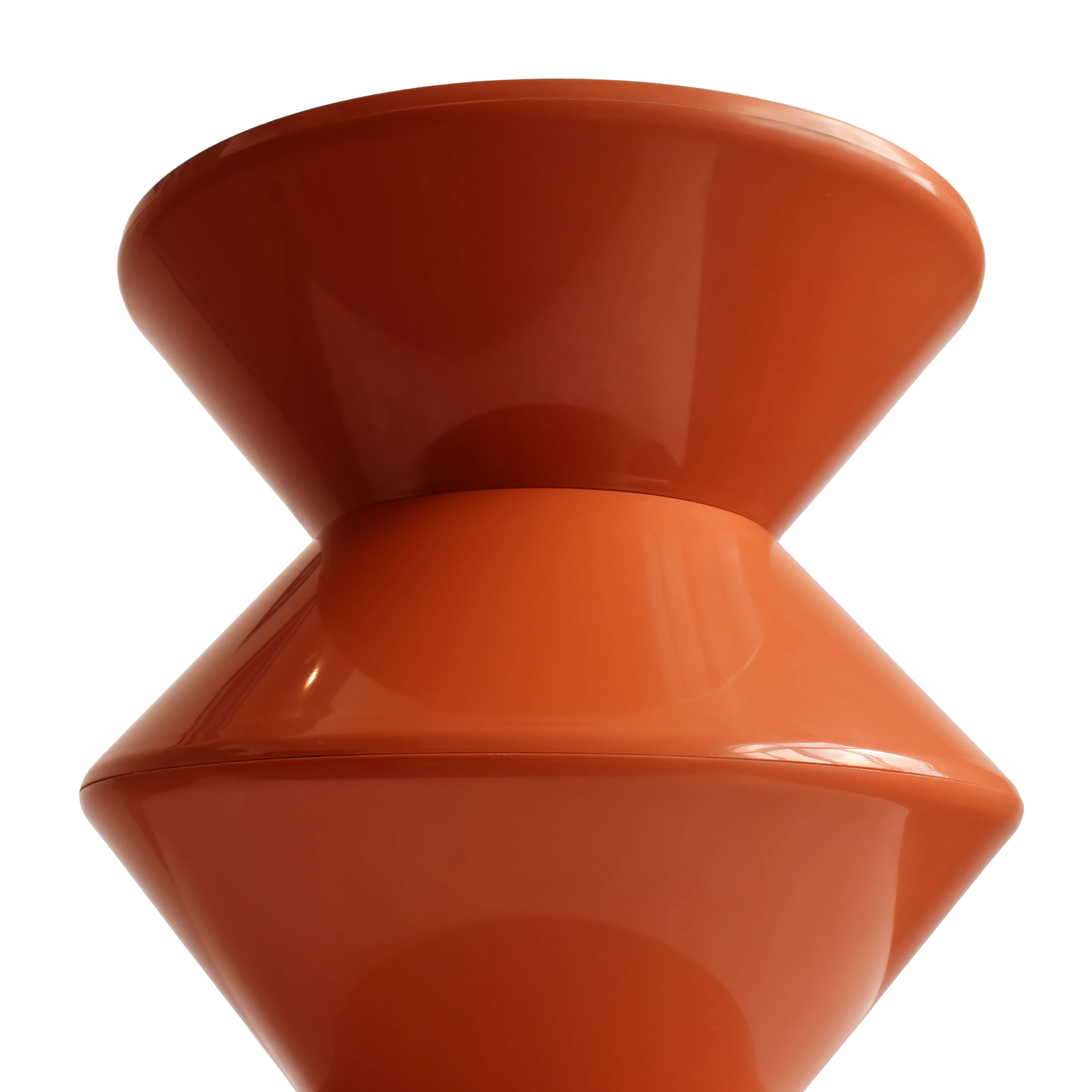 Aura Modern Plastic Side End Table, Indoor/Outdoor Use, Brown