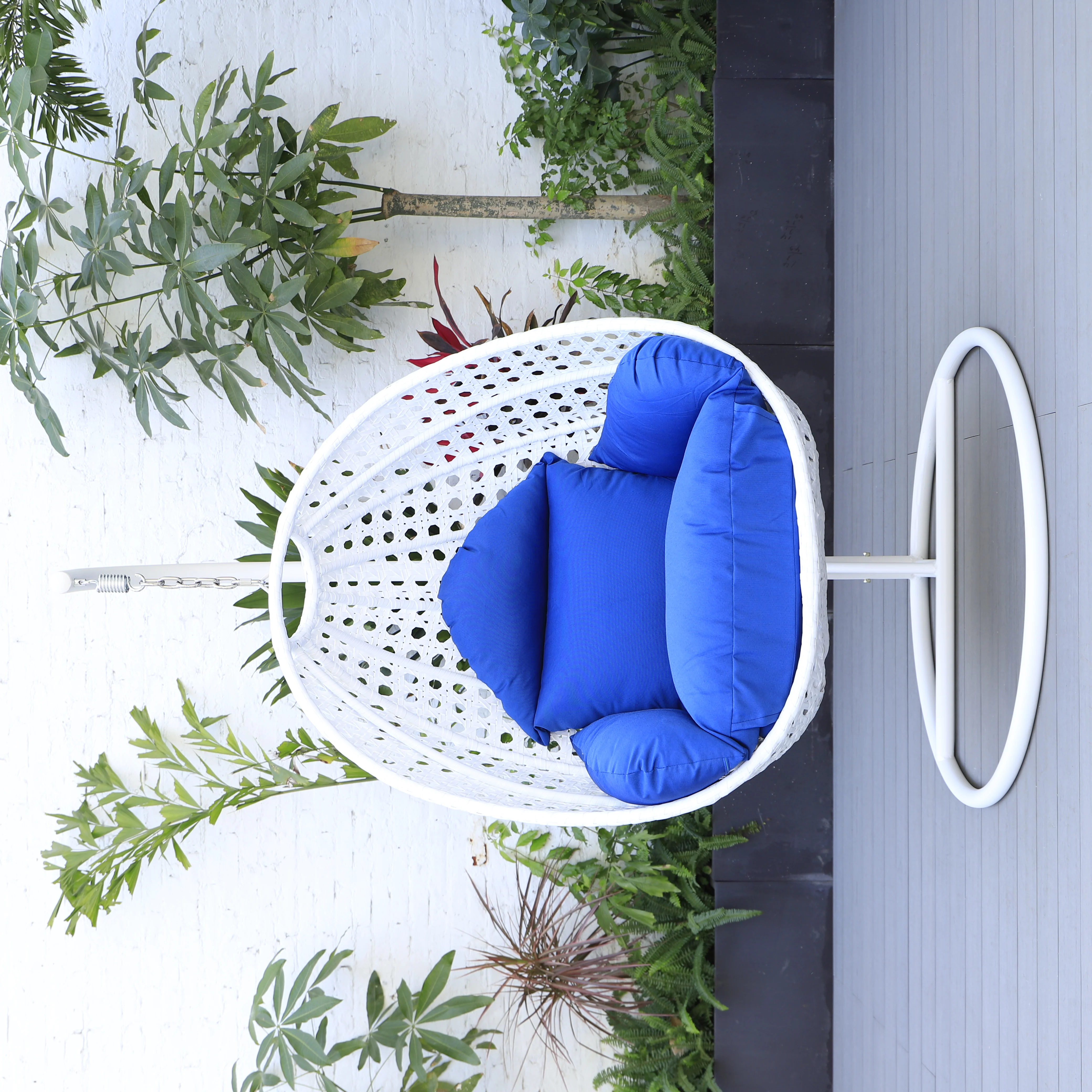White Wicker Hanging Egg Swing Chair