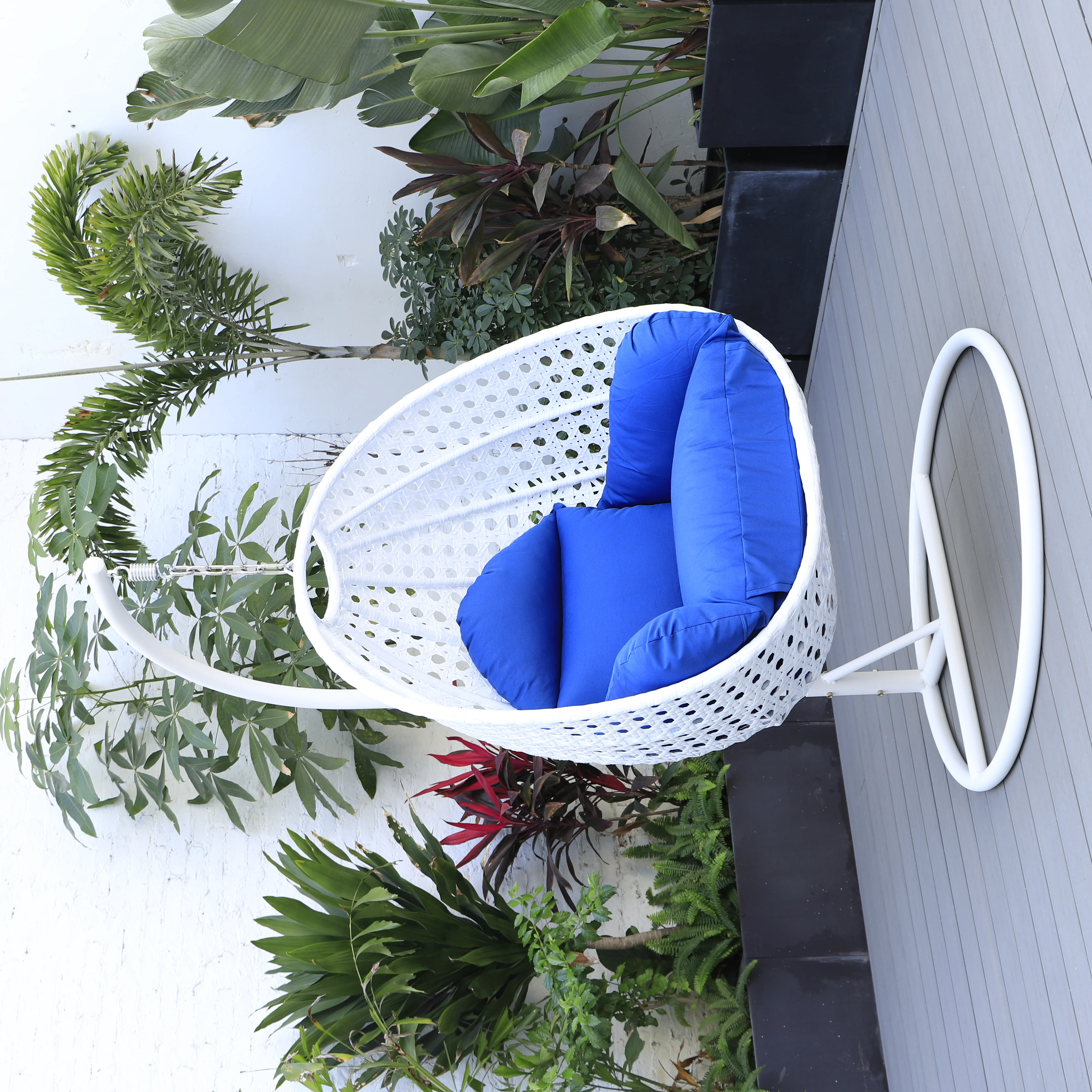 White Wicker Hanging Egg Swing Chair