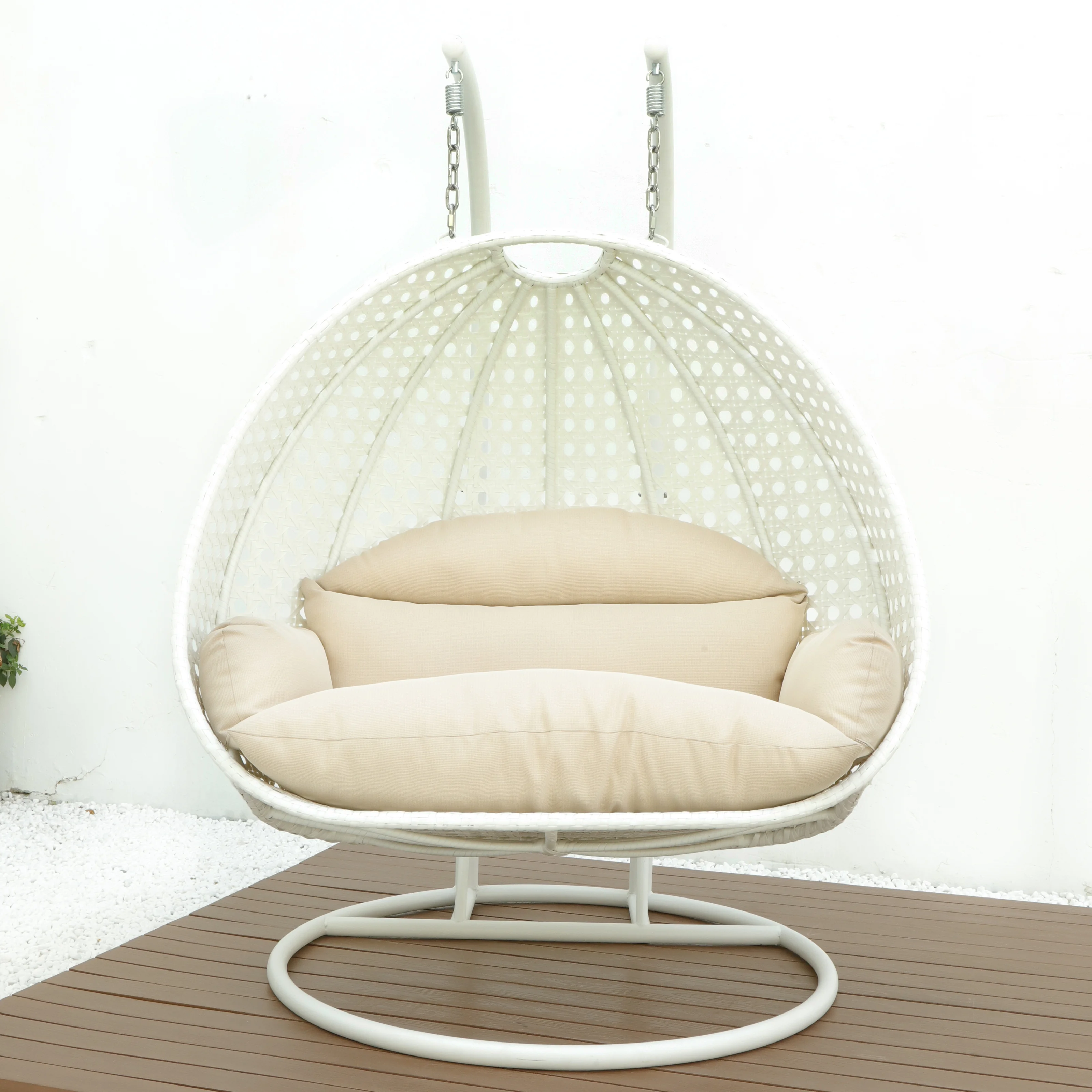 White Wicker Hanging 2 person Egg Swing Chair