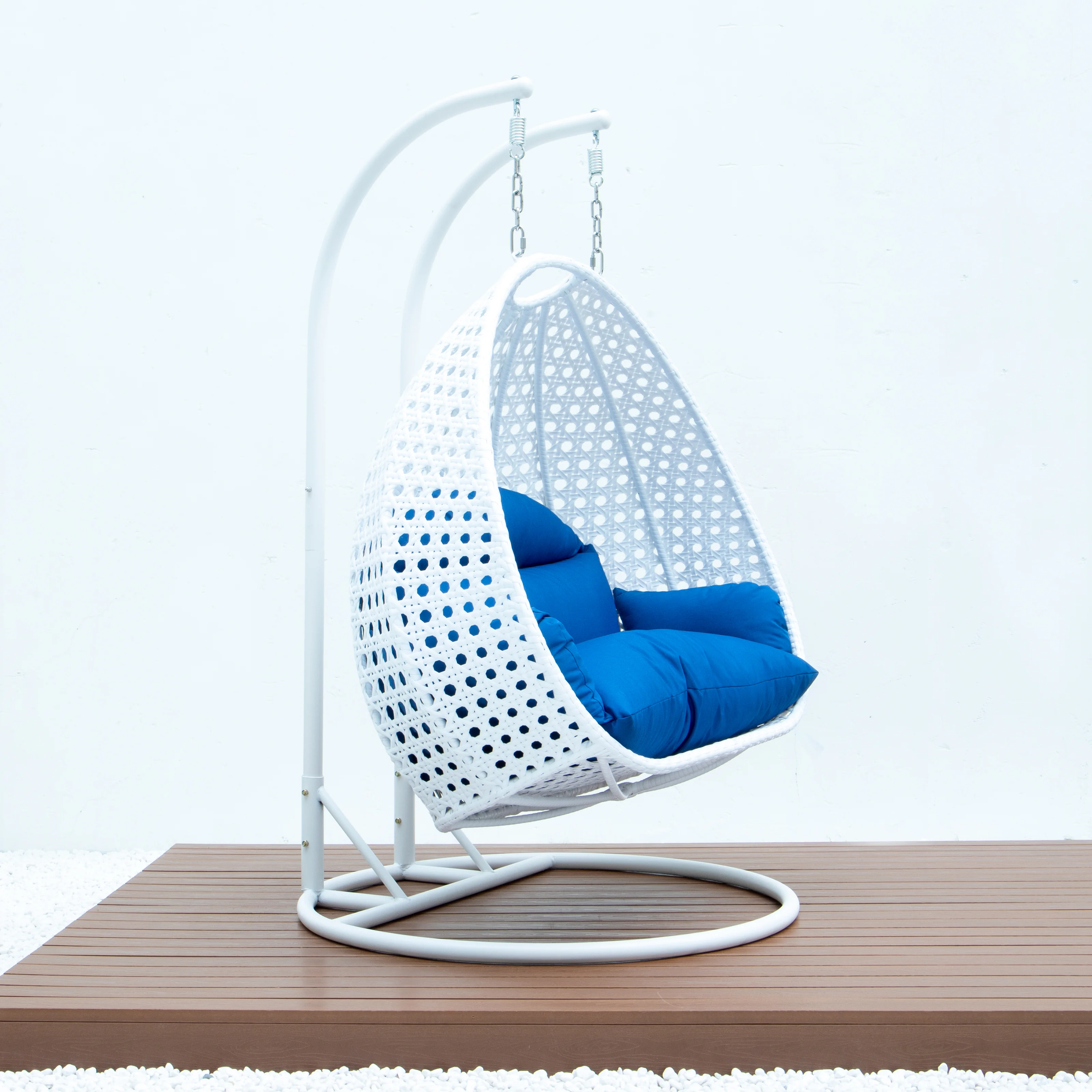 White Wicker Hanging 2 person Egg Swing Chair