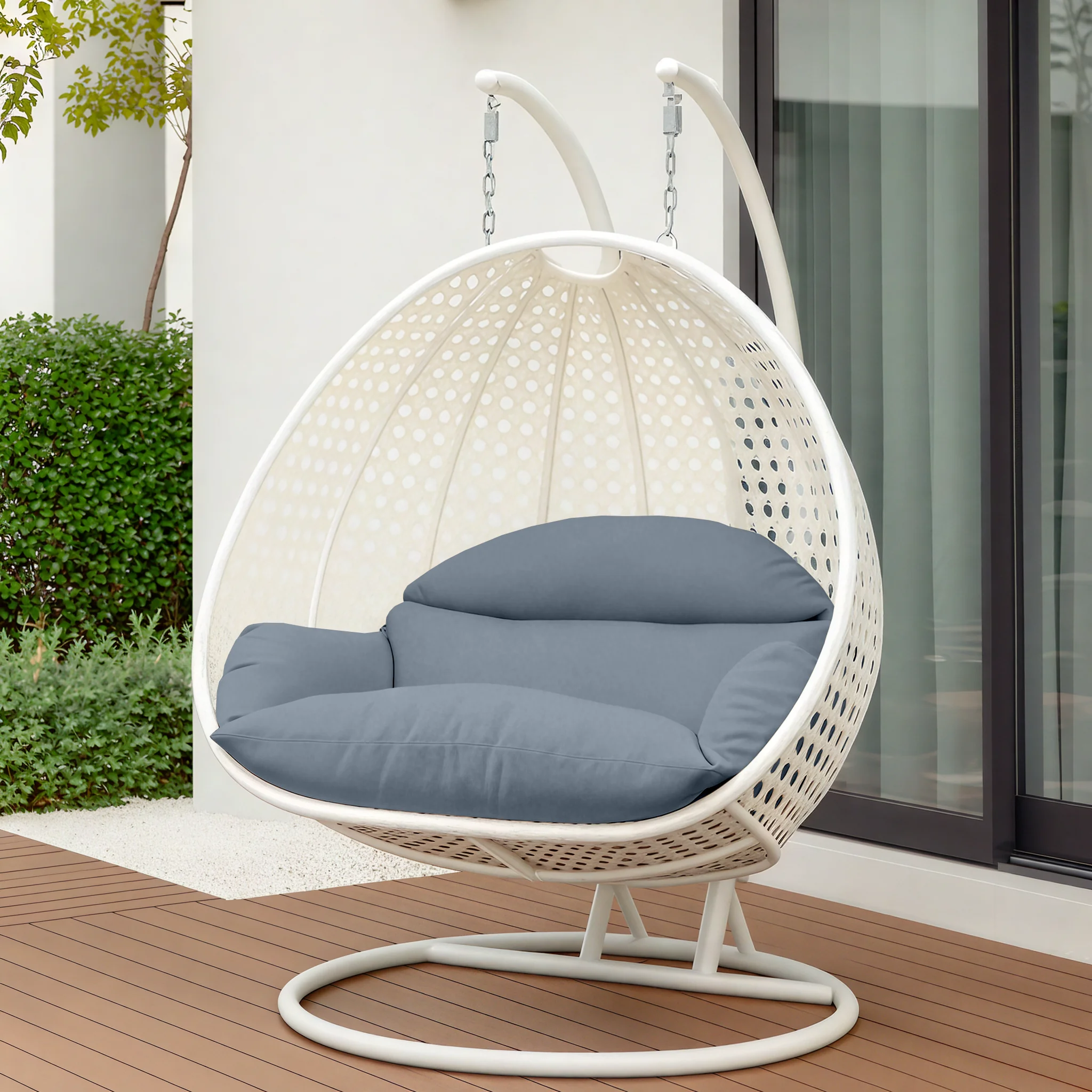 White Wicker Hanging 2 person Egg Swing Chair
