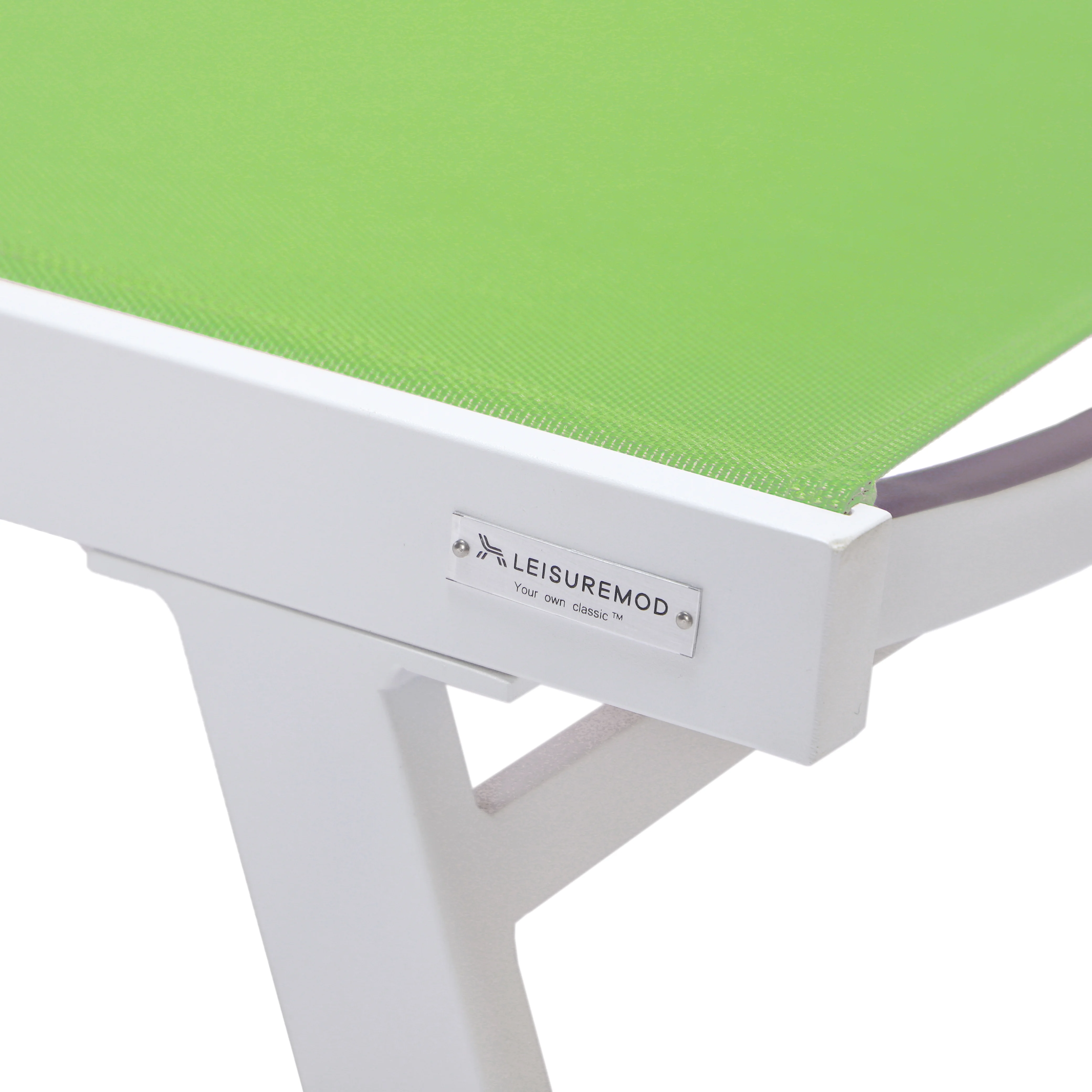 Marlin Patio Chaise Lounge Chair With Armrests in White Aluminum Frame, Set of 2 in Green