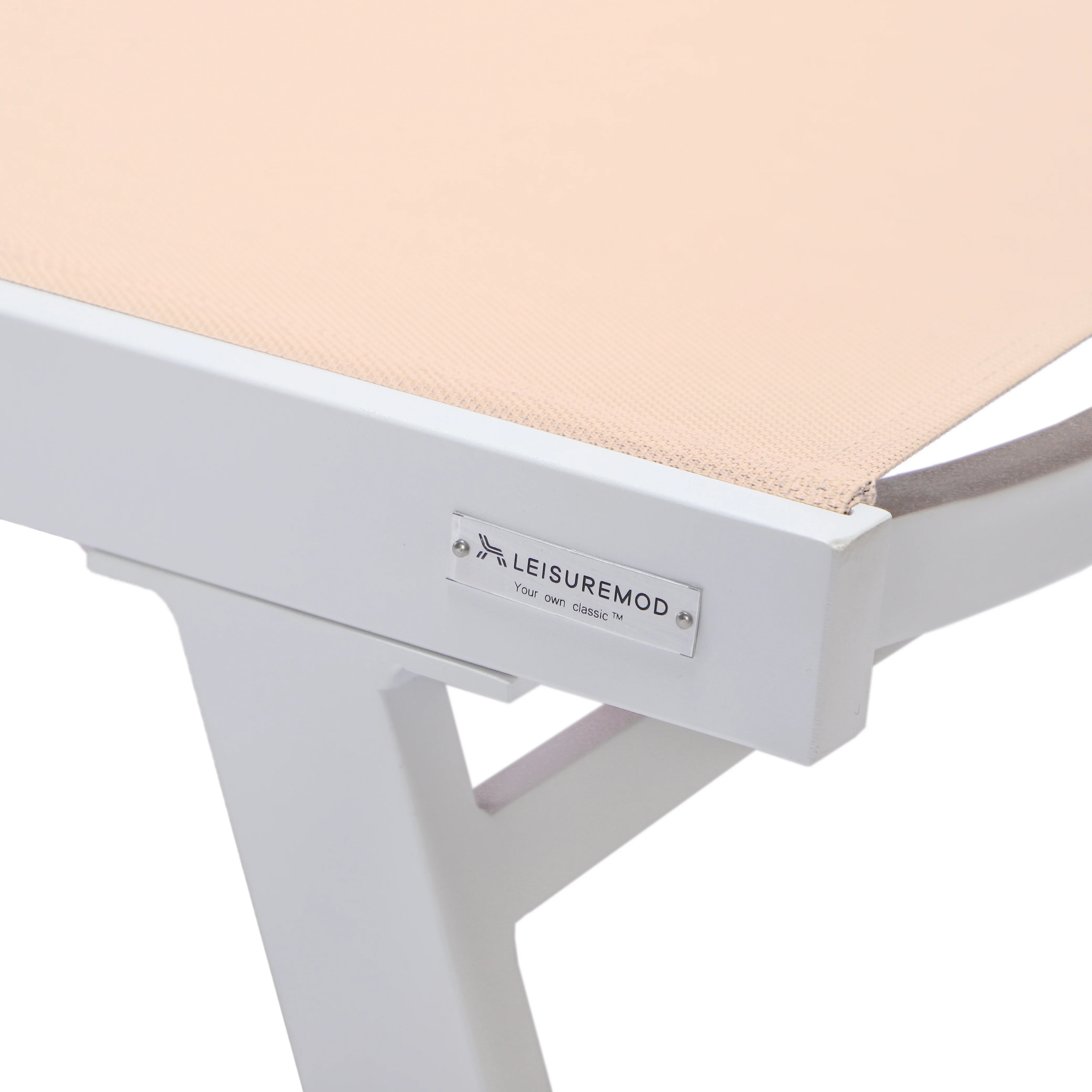 Marlin Patio Chaise Lounge Chair With Armrests in White Aluminum Frame, Set of 2 in Light Brown