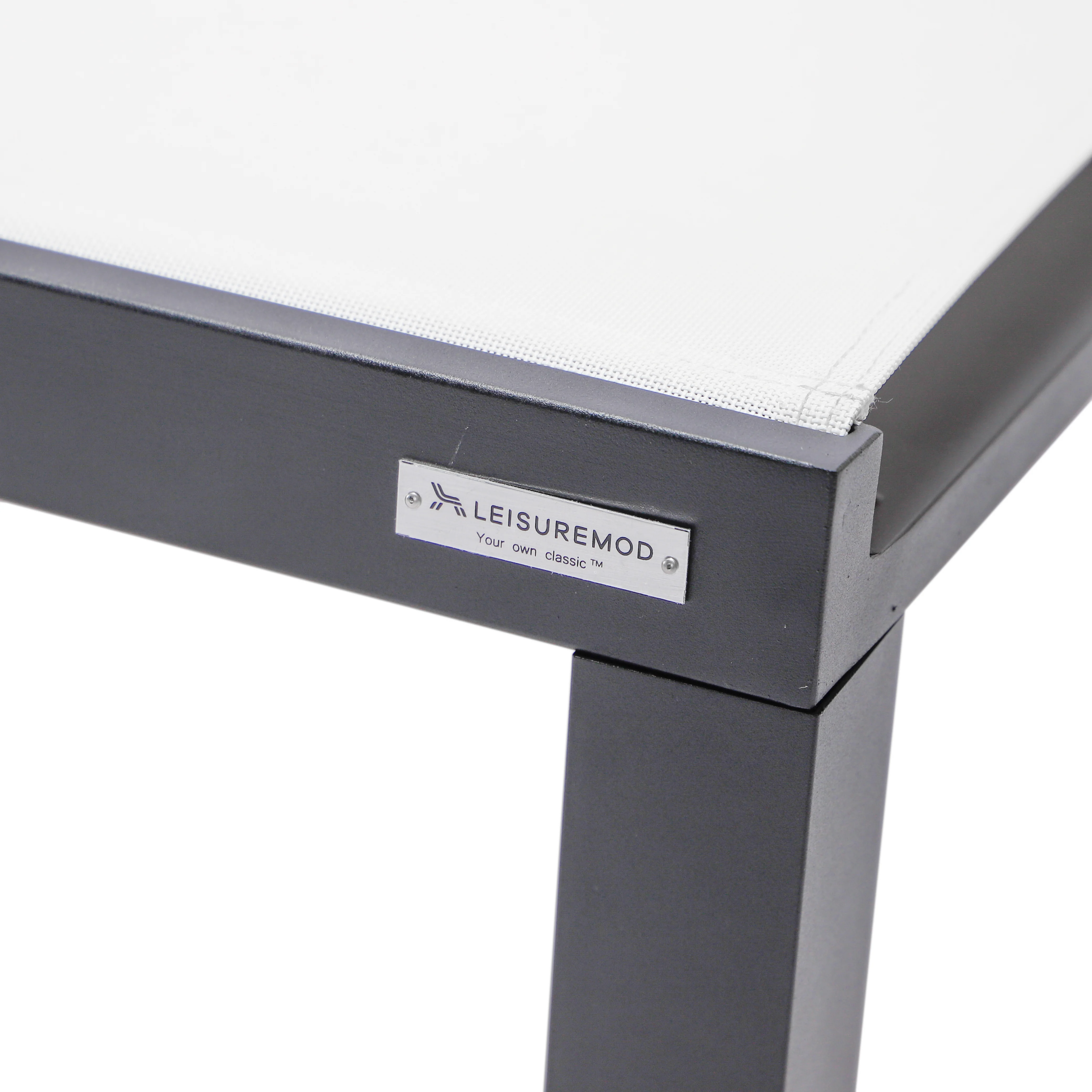 Marlin Patio Chaise Lounge Chair With Black Aluminum Frame, Set of 2 in White