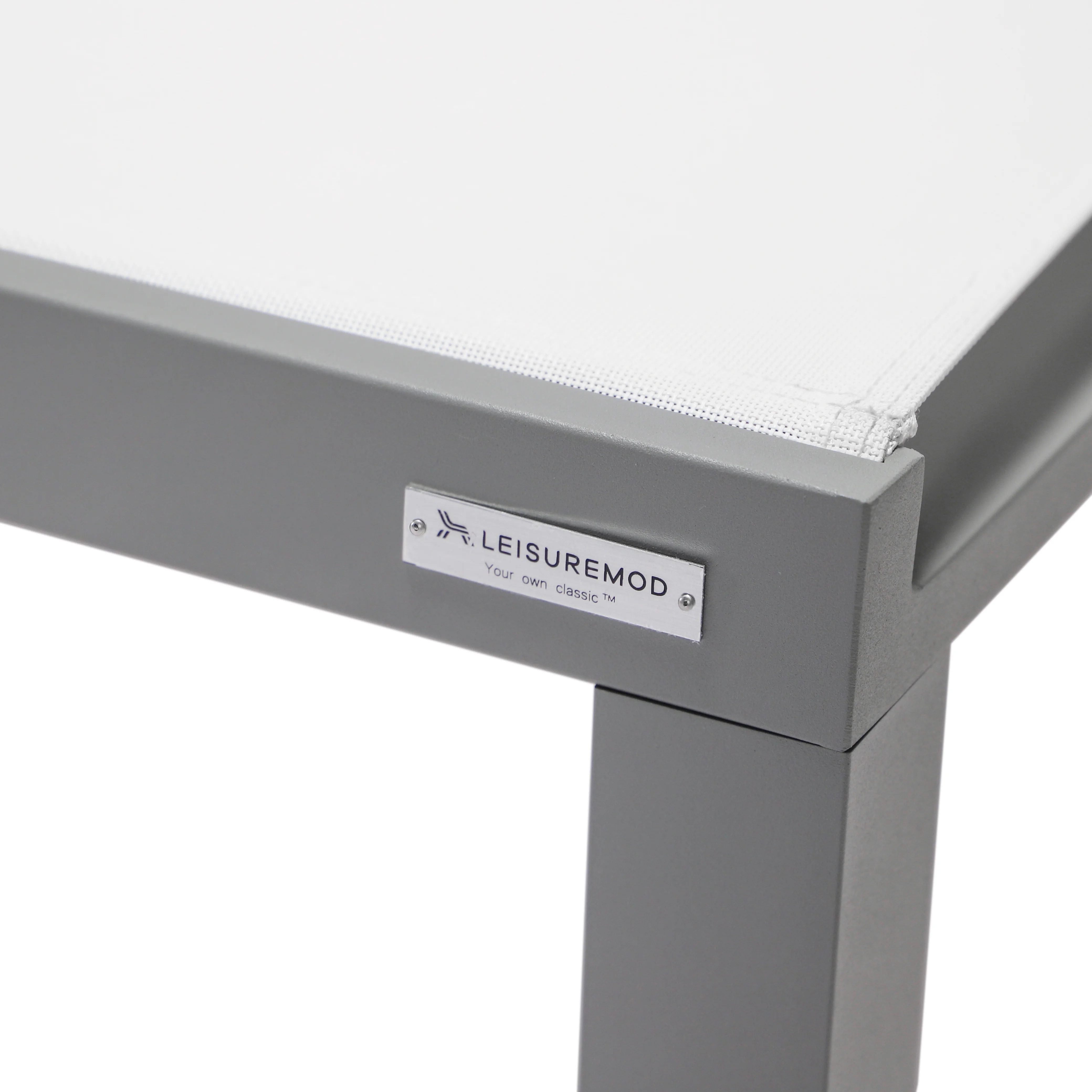 Marlin Patio Chaise Lounge Chair With Grey Aluminum Frame, Set of 2 in White