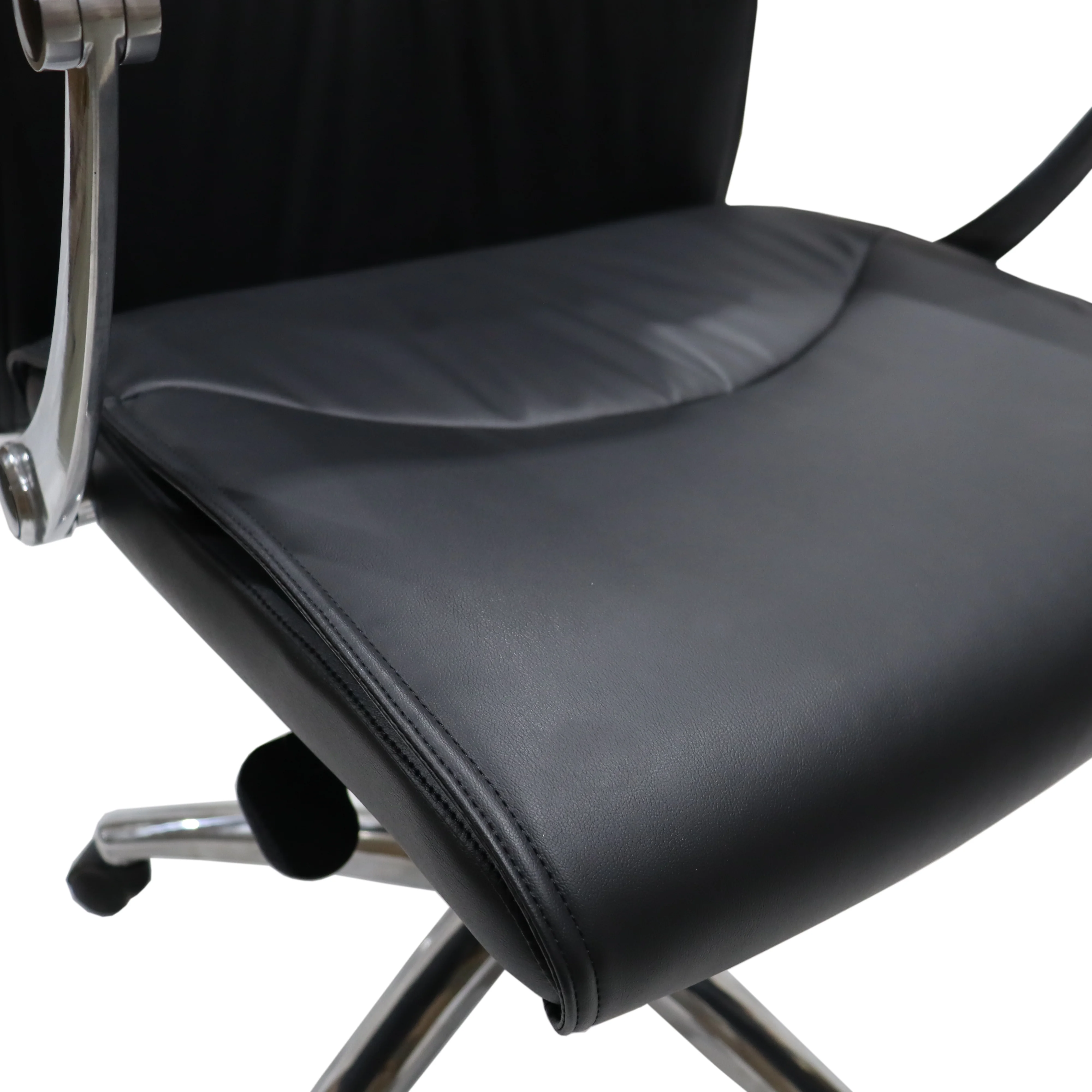 Vantage Series Office Chair in Black