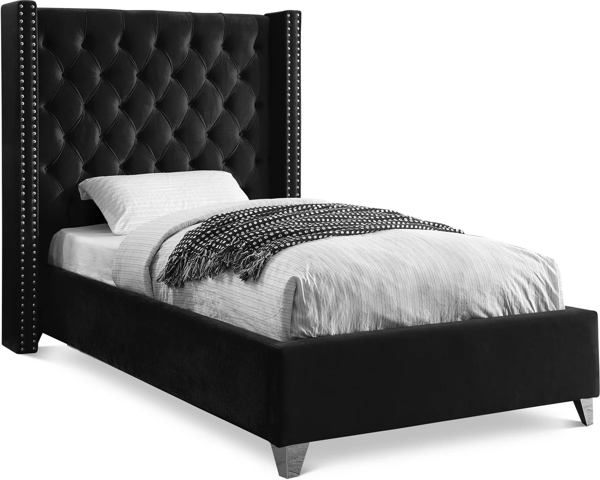 Aiden - Bed - Black