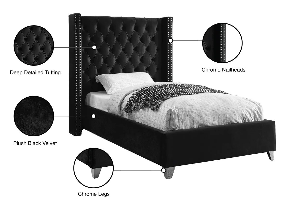 Aiden - Bed - Black