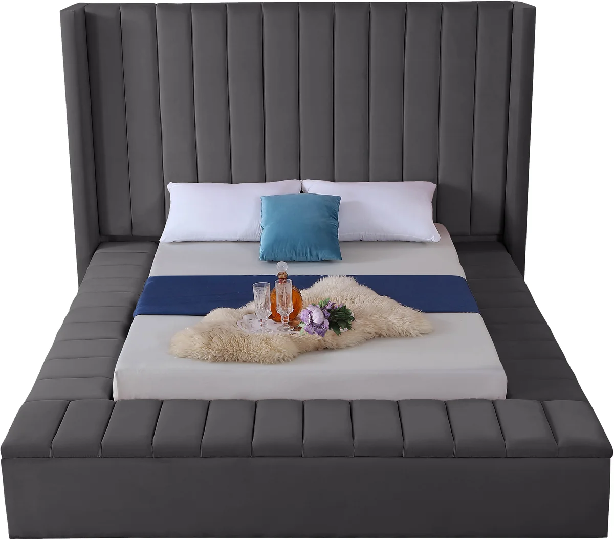 Kiki - King Bed - Gray