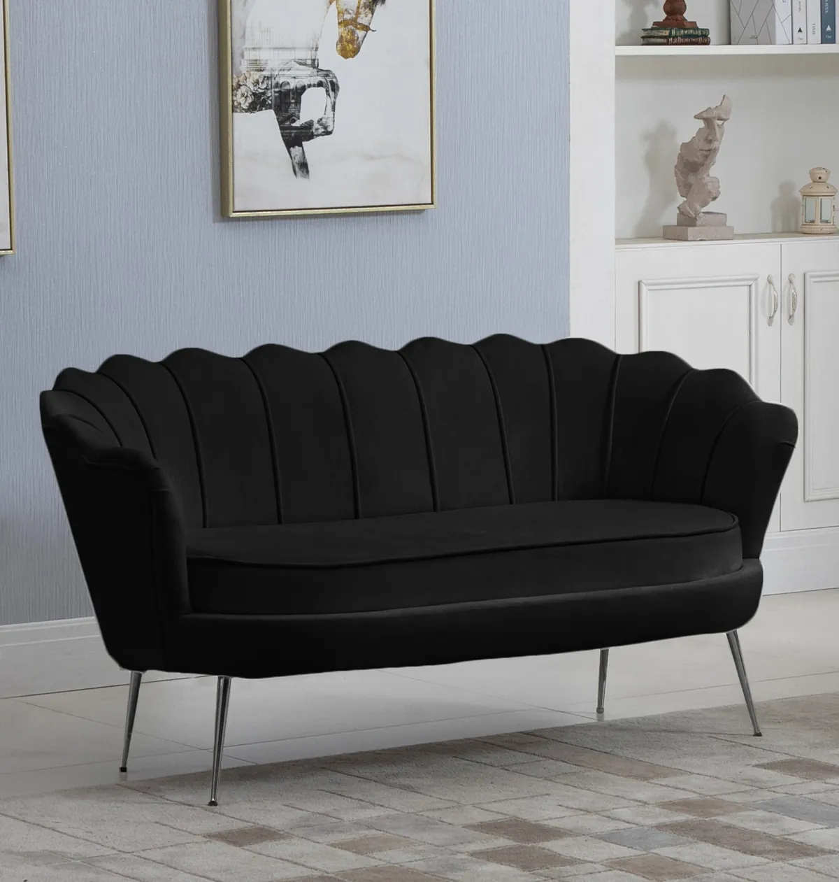 Gardenia - Loveseat - Black