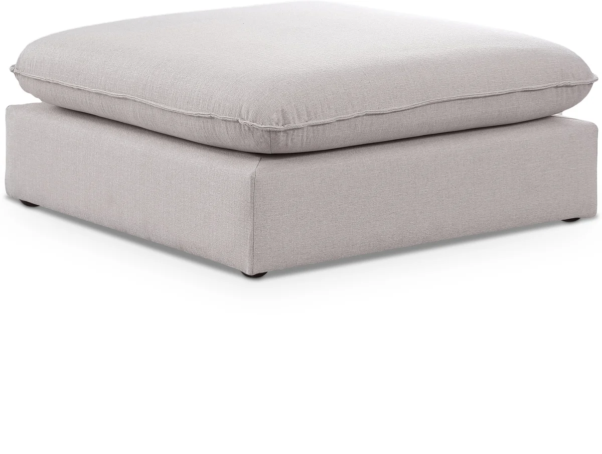 Mackenzie - Ottoman - Beige