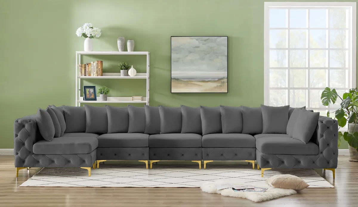 Tremblay - 7 Piece Modular Sectional - Gray