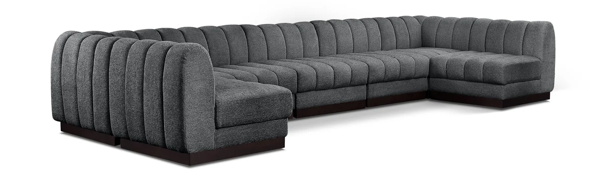 Quinn - 7 Piece Modular U-Shaped Sectional - Gray