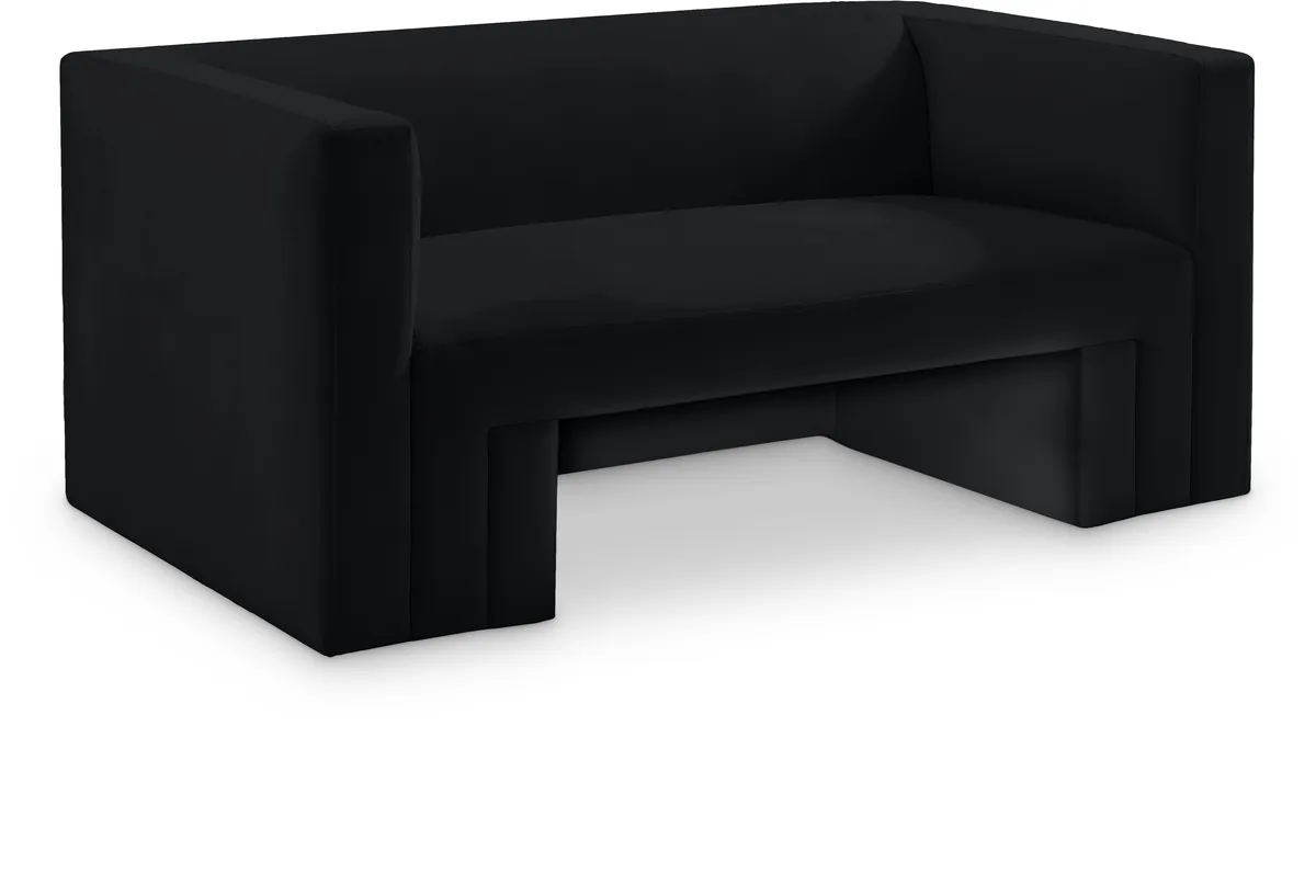 Henson - Loveseat - Black