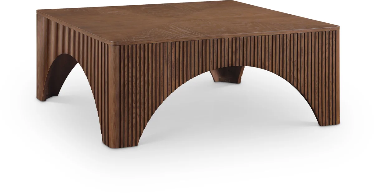 Eloise - Oak Veneer Coffee Table - Brown